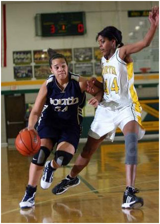 Rodney playing against Grosse Pointe North in 2009