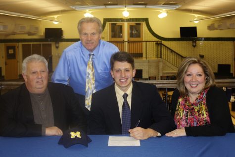 Carmen Benedetti ’13 signed to play baseball for the University of Michigan on Tuesday, Nov. 14. “It is a terrific honor and I’m really excited to play for the maize and blue in 2013,” said Benedetti.