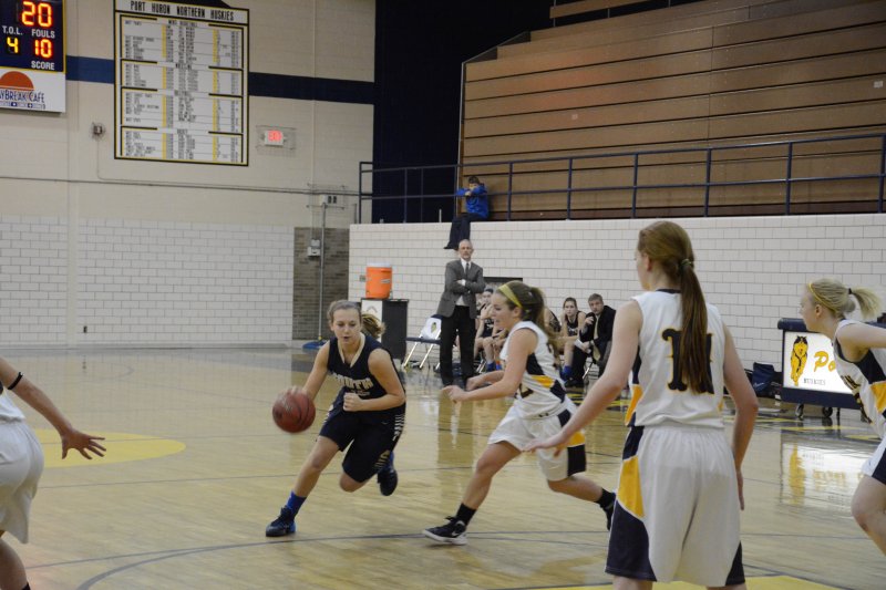 Girls basketball secures two victories over the weekend