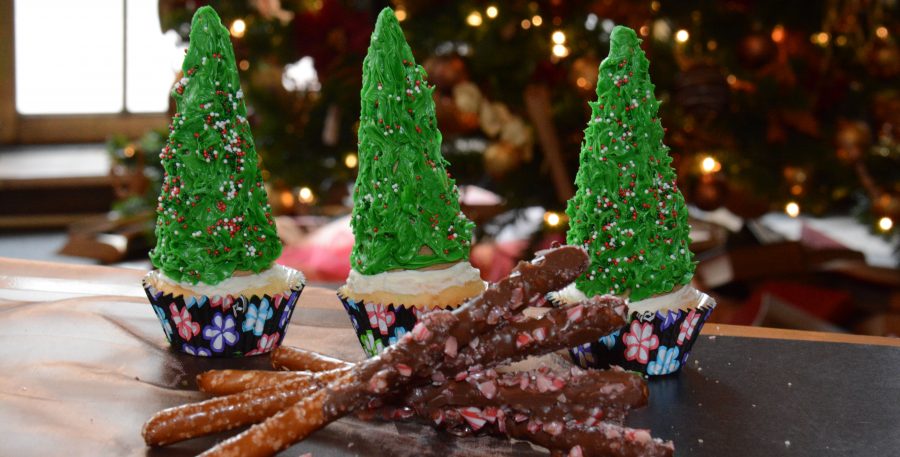 Holly jolly dessert recipes that will please any Grinch