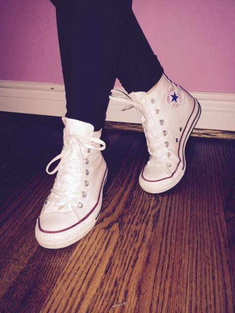 how to tie white high top converse