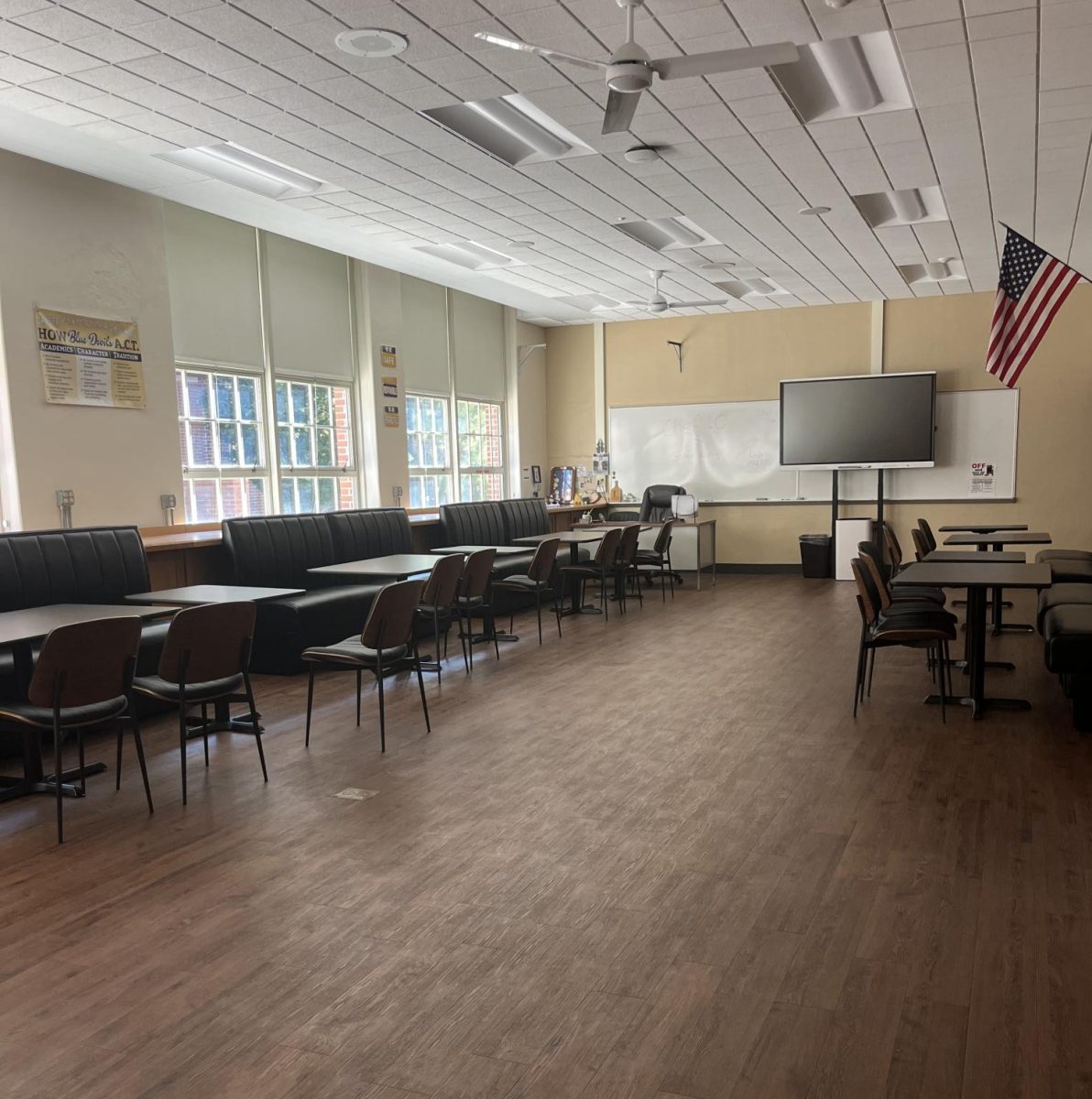 The new dining room in the main building, room 191.